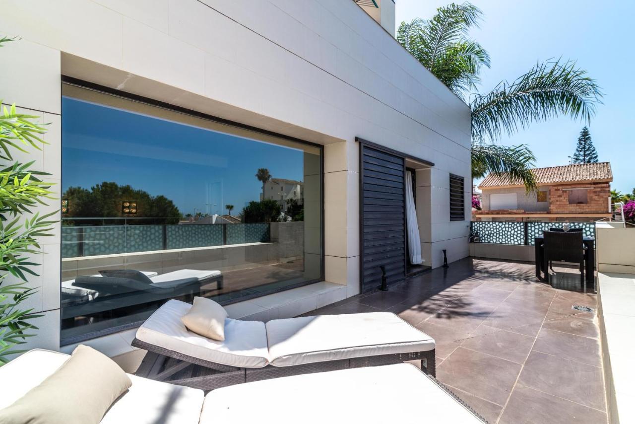 Vacation Marbella I Villa Riviera Del Sol, Private Pool, Jacuzzi, Walking Distance To The Beach มาลากา ภายนอก รูปภาพ